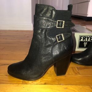 FRYE LEATHER BOOTS